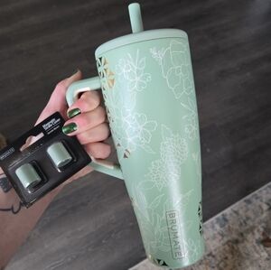 New! BrüMate Golden Bloom 40oz Era with Straw Caps